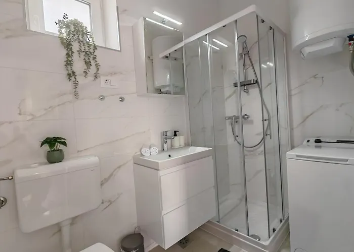 شقة Yellow With Free Parking *