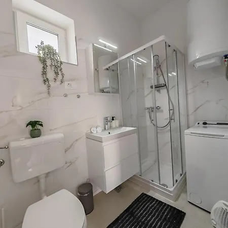 Lägenhet Yellow With Free Parking *