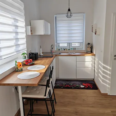 Apartment Yellow With Free Parking Ljubljana