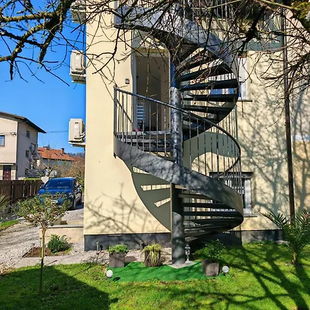 Διαμέρισμα Yellow With Free Parking *